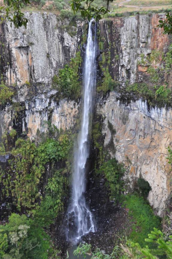 A majestosa Cachoeira do Avencal, em Urubici - SC